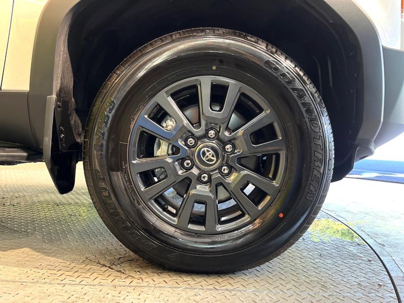 2026 Toyota Land Cruiser 250 3BA-TRJ250W (UW-6a8d097bb8f3e)[14]