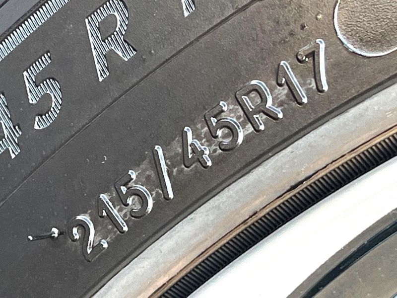 2024 Toyota GR86 3BA-ZN8 (UW-6a8d09c18f008)[14]