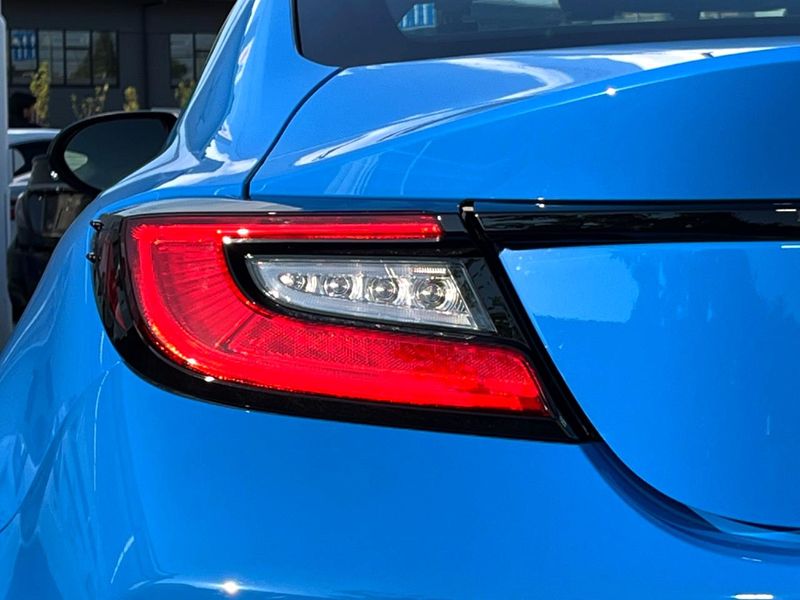 2024 Toyota GR86 3BA-ZN8 (UW-6a8d09c18f008)[20]