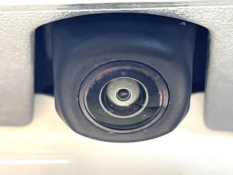 2016 Toyota Voxy DBA-ZRR80W (UW-6a8d09c7e279e)[26]