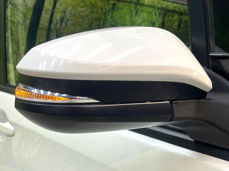 2016 Toyota Voxy DBA-ZRR80W (UW-6a8d09c7e279e)[13]