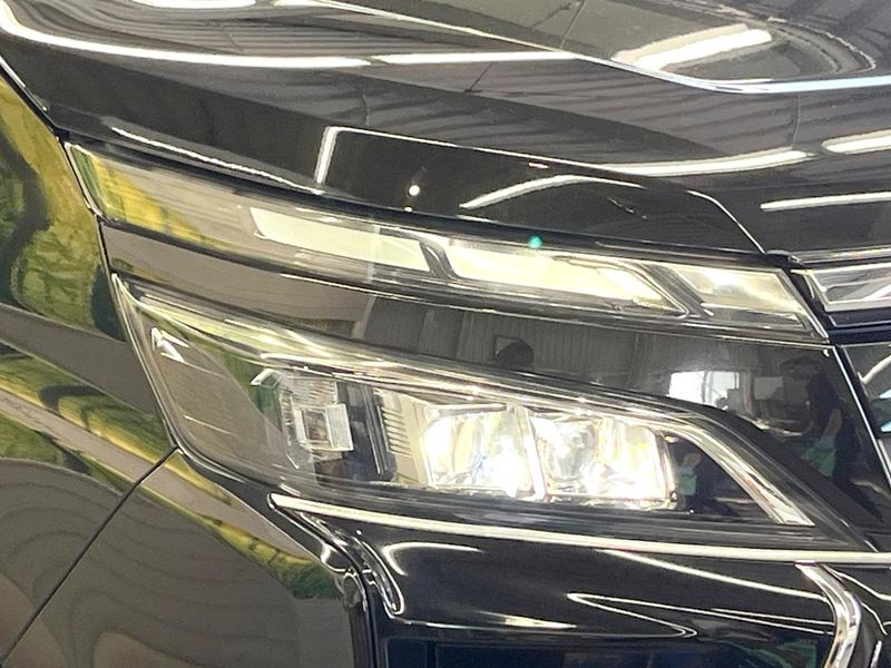 2017 Toyota Voxy DBA-ZRR80W (UW-6a8d09c972942)[18]