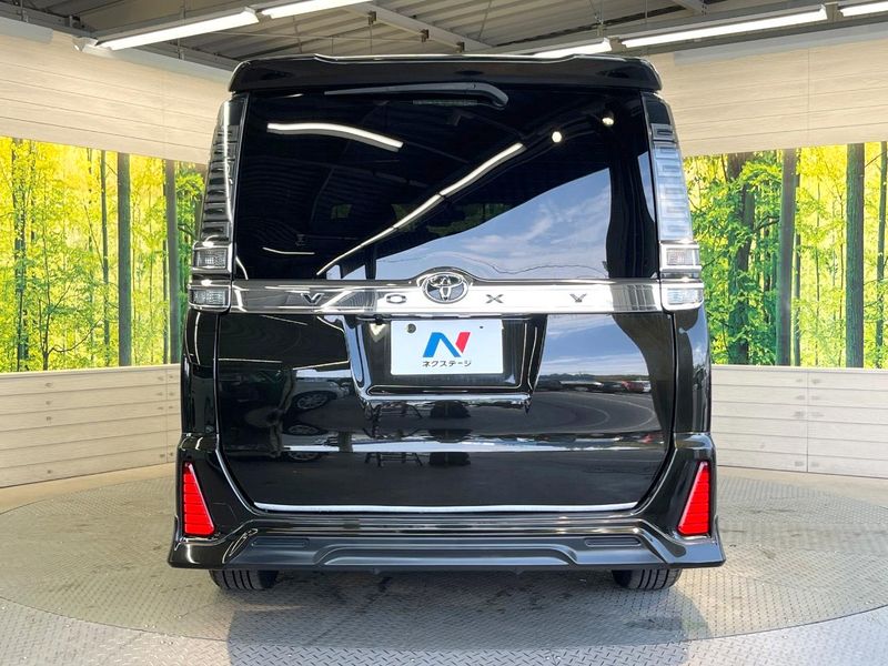 2017 Toyota Voxy DBA-ZRR80W (UW-6a8d09c972942)[13]