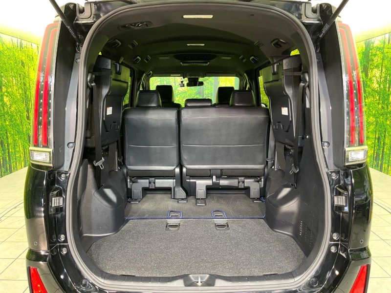 2019 Toyota Noah DBA-ZRR80W (UW-6a8d09ce5d692)[19]