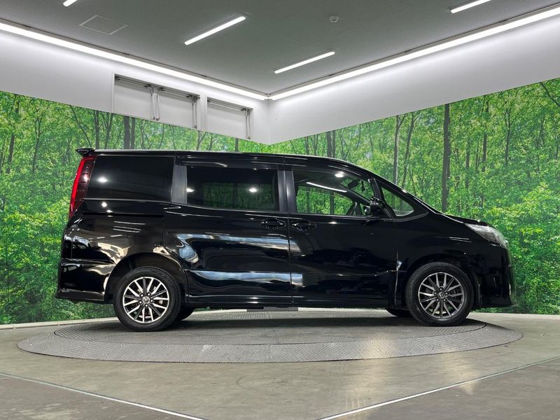 2014 Toyota Noah DBA-ZRR85W (UW-6a8d09d33c59f)[22]