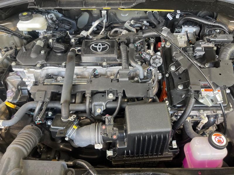 2025 Toyota Corolla Cross 6AA-ZVG13 (UW-6a8d09e0b2557)[4]
