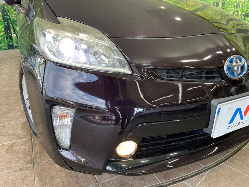 2015 Toyota Prius DAA-ZVW30 (UW-6a8d09ea06394)[20]