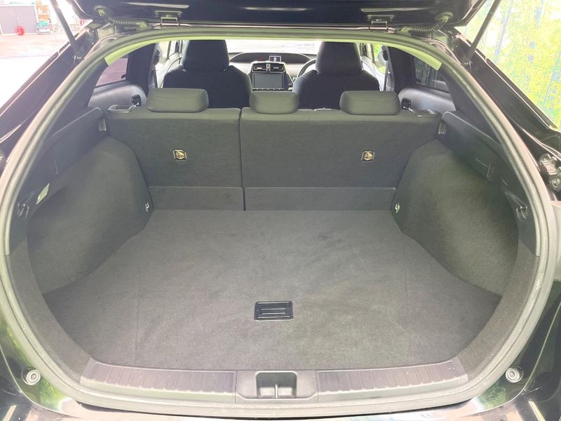 2018 Toyota Prius DAA-ZVW50 (UW-6a8d09ef60f98)[5]