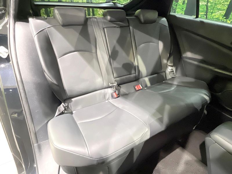 2019 Toyota Prius DAA-ZVW51 (UW-6a8d09f381f39)[17]