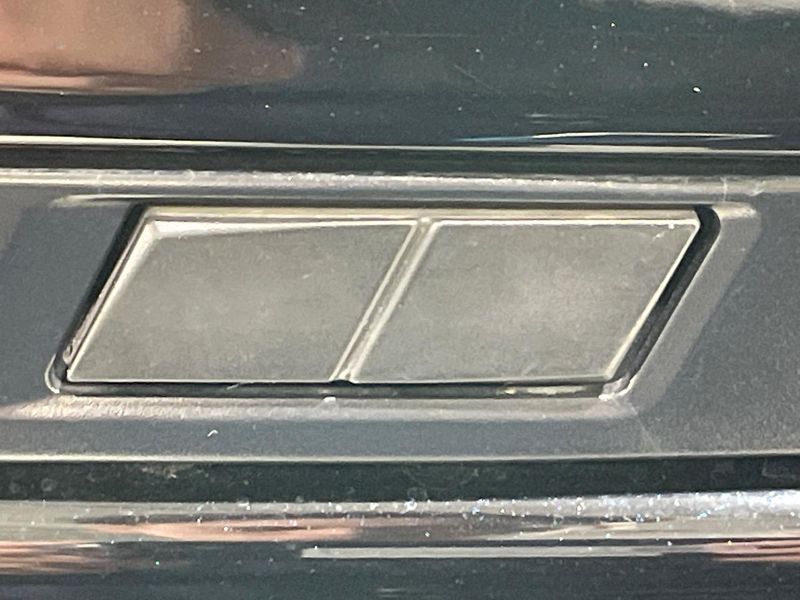 2023 Toyota Voxy 6AA-ZWR90W (UW-6a8d0a0db79eb)[27]