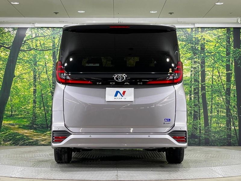 2025 Toyota Noah 6AA-ZWR90W (UW-6a8d0a13bfcf3)[15]