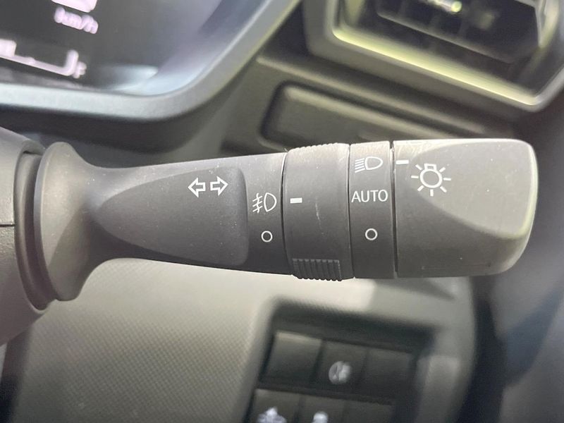 2025 Daihatsu Rocky 5AA-A202S (UW-6a8e578360aa6)[20]