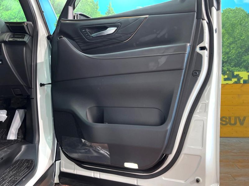 2023 Toyota Alphard 3BA-AGH40W (UW-6a8e57b3b7090)[23]
