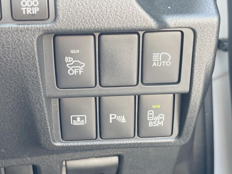 2020 Lexus IS DAA-AVE35 (UW-6a8e57c3cf948)[28]