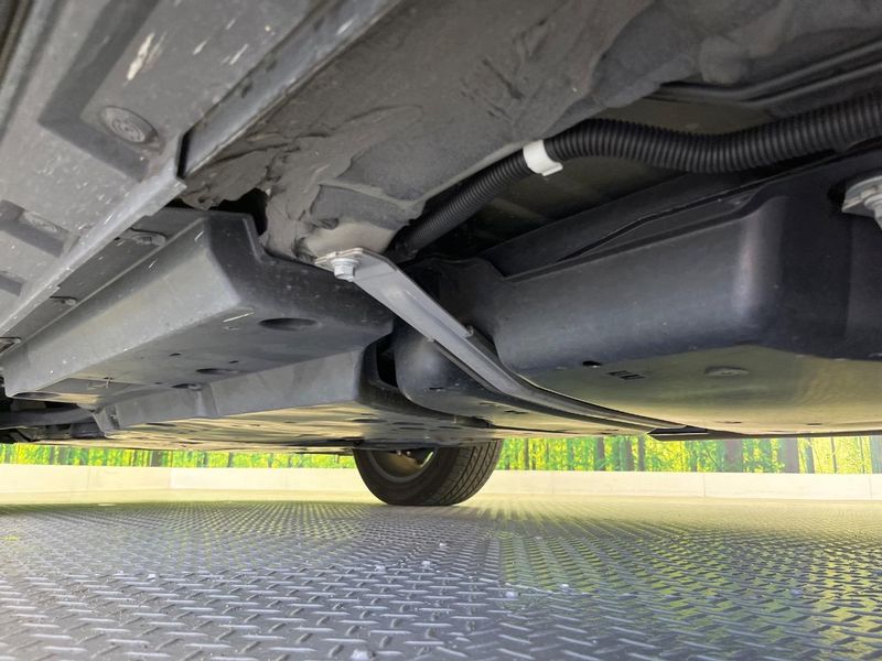 2022 Toyota RAV4 6AA-AXAH54 (UW-6a8e57cb7f13b)[28]