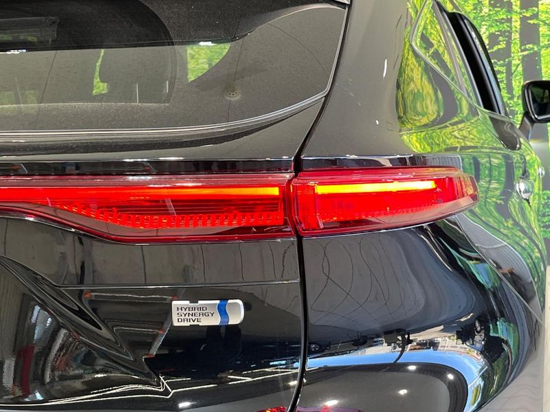 2024 Toyota Harrier Hybrid 6AA-AXUH80 (UW-6a8e57d75743a)[25]