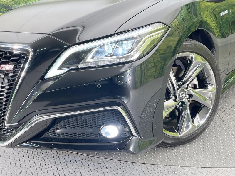 2018 Toyota Crown Hybrid 6AA-AZSH20 (UW-6a8e57e4c5c67)[8]