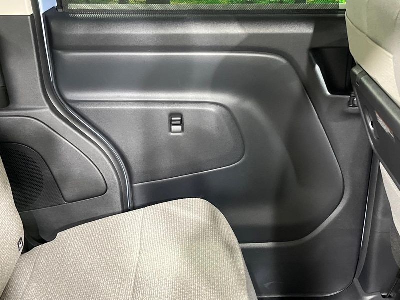 2025 Nissan Roox 5BA-BB1A (UW-6a8e582011aca)[4]