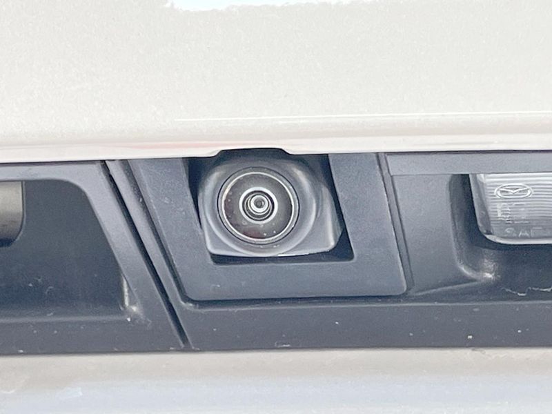 2022 Mazda CX-30 5AA-DMEJ3P (UW-6a8e584036be8)[24]