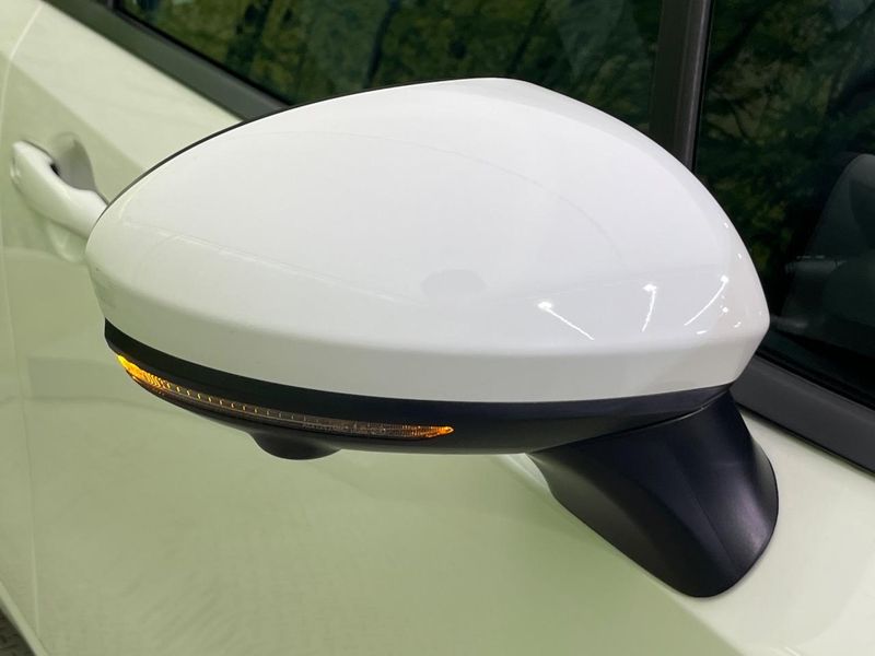 2021 Nissan Note 6AA-E13 (UW-6a8e584c68dd8)[5]