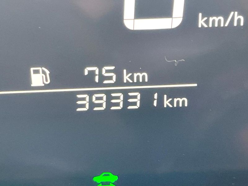 2021 Nissan Note 6AA-E13 (UW-6a8e584e4f860)[2]
