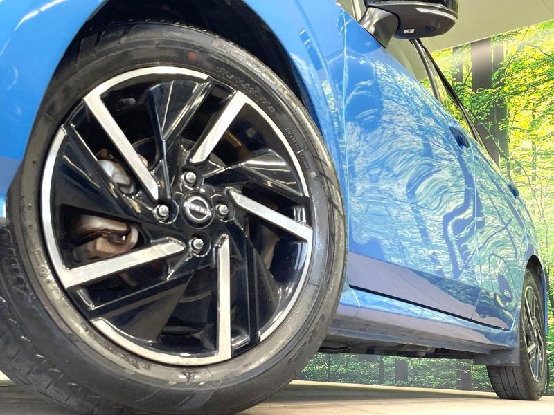 2021 Nissan Note 6AA-E13 (UW-6a8e584e4f860)[8]