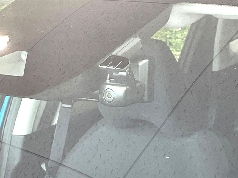 2021 Nissan Note 6AA-E13 (UW-6a8e584e4f860)[10]
