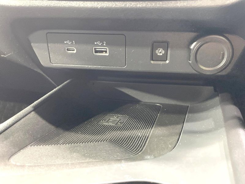 2021 Nissan Note 6AA-E13 (UW-6a8e584e4f860)[17]