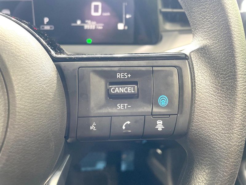 2021 Nissan Note 6AA-E13 (UW-6a8e584e4f860)[27]