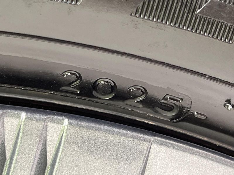 2022 Nissan Note 6AA-E13 (UW-6a8e58500e503)[6]