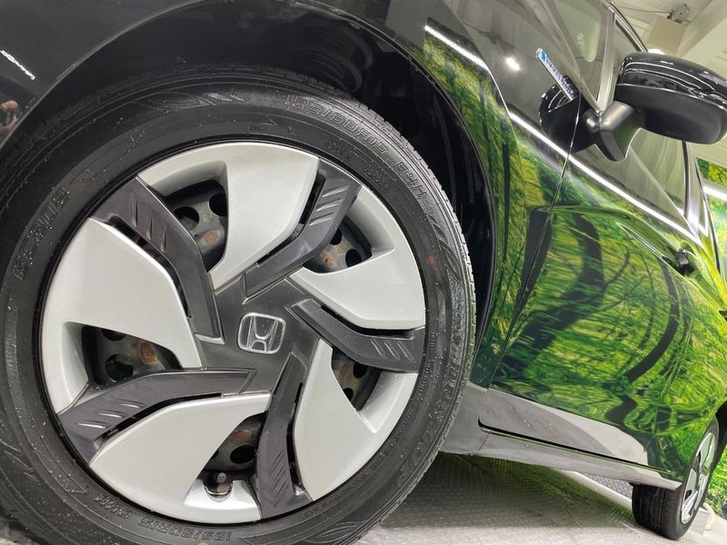 2014 Honda Fit Hybrid DAA-GP5 (UW-6a8e588bb7139)[6]