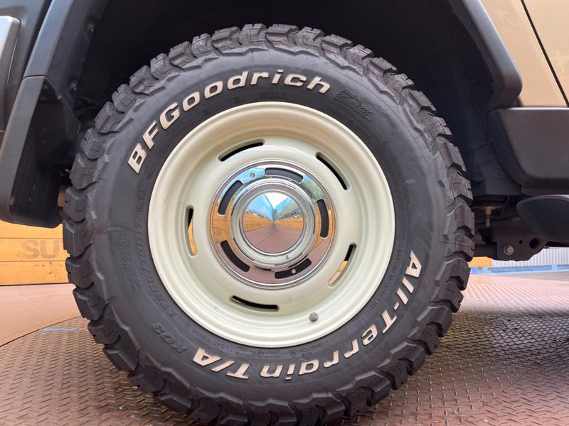 2017 Toyota FJ CRUISER CBA-GSJ15W (UW-6a8e589866c95)[4]