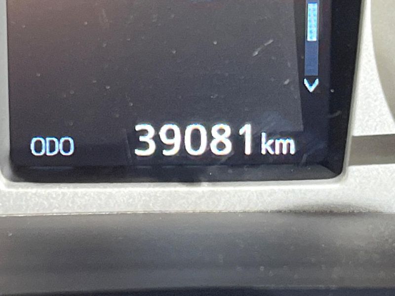 2024 Toyota Hilux 3DF-GUN125 (UW-6a8e58a603147)[2]