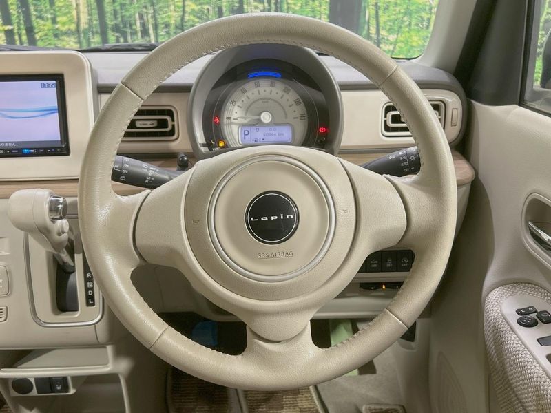 2016 Suzuki ALTO Lapin DBA-HE33S (UW-6a8e58bbbdb0b)[22]