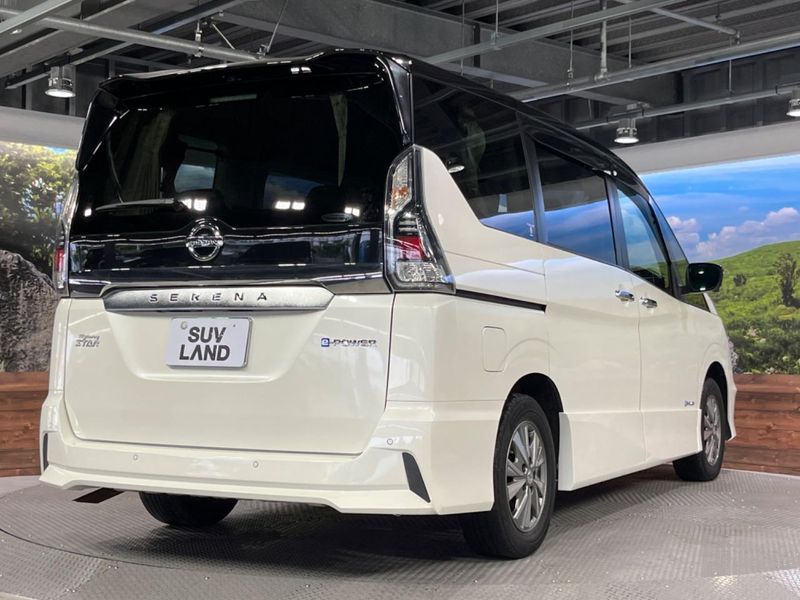 2018 Nissan Serena DAA-HFC27 (UW-6a8e58c84589a)[9]