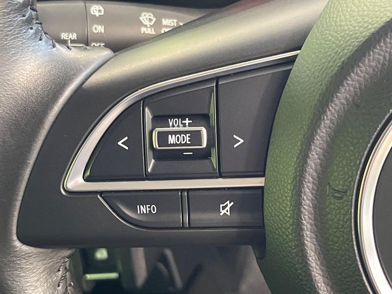 2023 Suzuki Jimny 3BA-JB64W (UW-6a8e58d93ba0e)[27]
