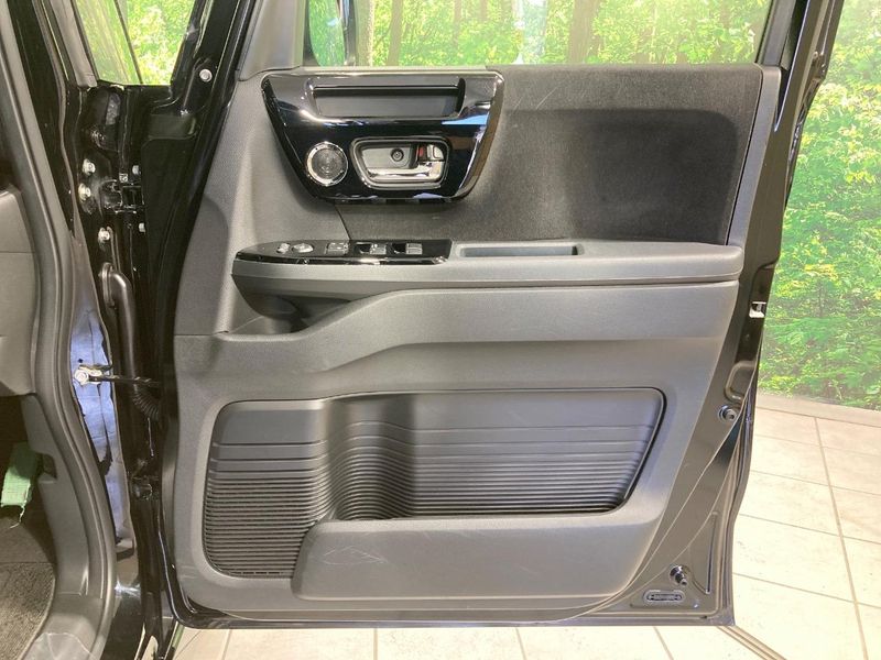 2021 Honda N-BOX CUSTOM 6BA-JF3 (UW-6a8e590e77715)[22]