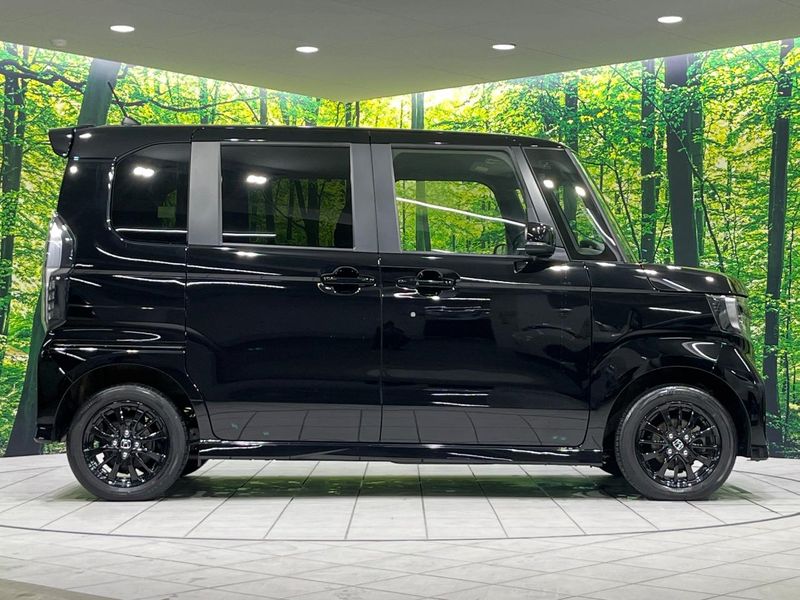 2023 Honda N-BOX CUSTOM 6BA-JF4 (UW-6a8e591943cb3)[21]