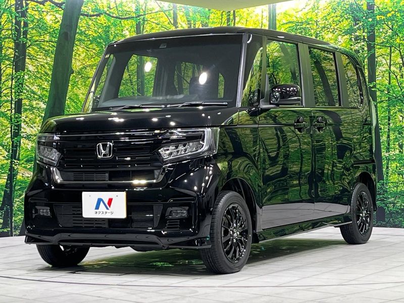 2023 Honda N-BOX CUSTOM 6BA-JF4 (UW-6a8e591943cb3)[18]