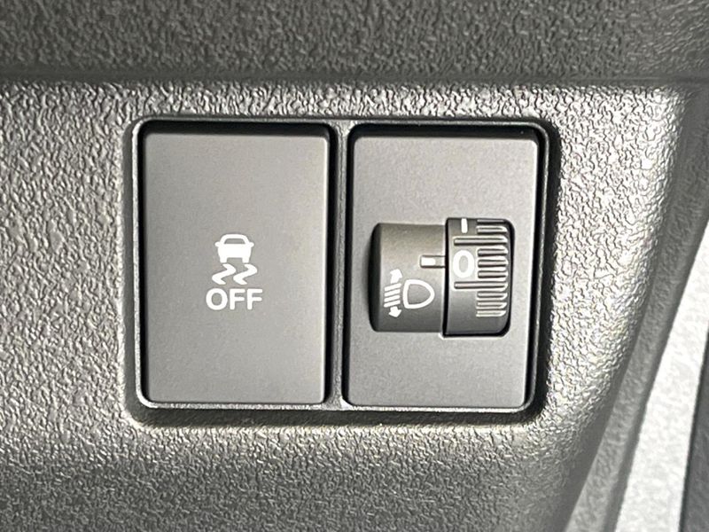 2026 Honda N-BOX CUSTOM 6BA-JF6 (UW-6a8e592b279fc)[27]