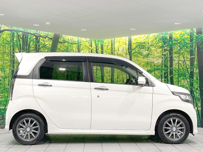 2015 Honda N-WGN Custom DBA-JH1 (UW-6a8e59303c87e)[18]