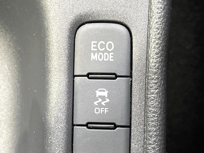 2021 Toyota Yaris 5BA-KSP210 (UW-6a8e595ae5cf6)[25]