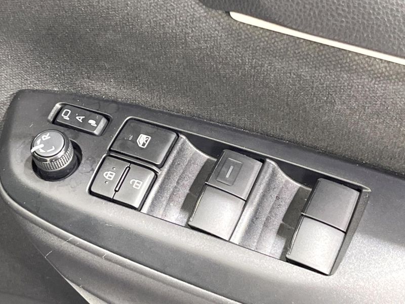 2021 Toyota Yaris 5BA-KSP210 (UW-6a8e595ae5cf6)[7]