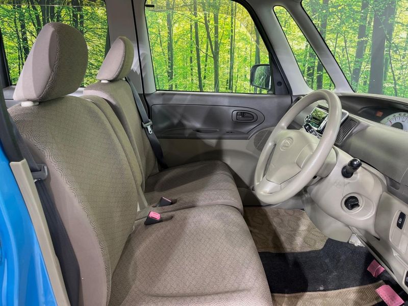2010 Daihatsu Tanto DBA-L375S (UW-6a8e595f70b2d)[28]