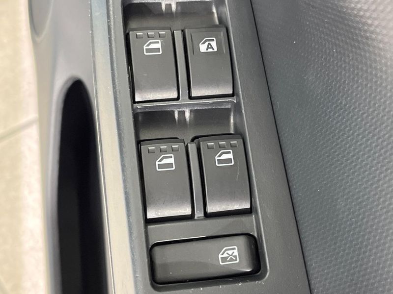 2020 Daihatsu Mira e:S 5BA-LA360S (UW-6a8e597797a18)[11]