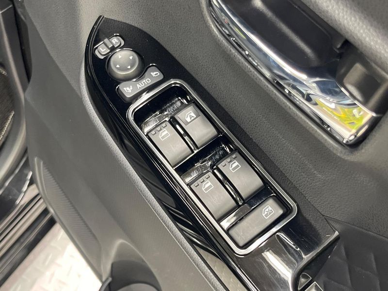 2021 Daihatsu Tanto 5BA-LA650S (UW-6a8e598beee8e)[17]