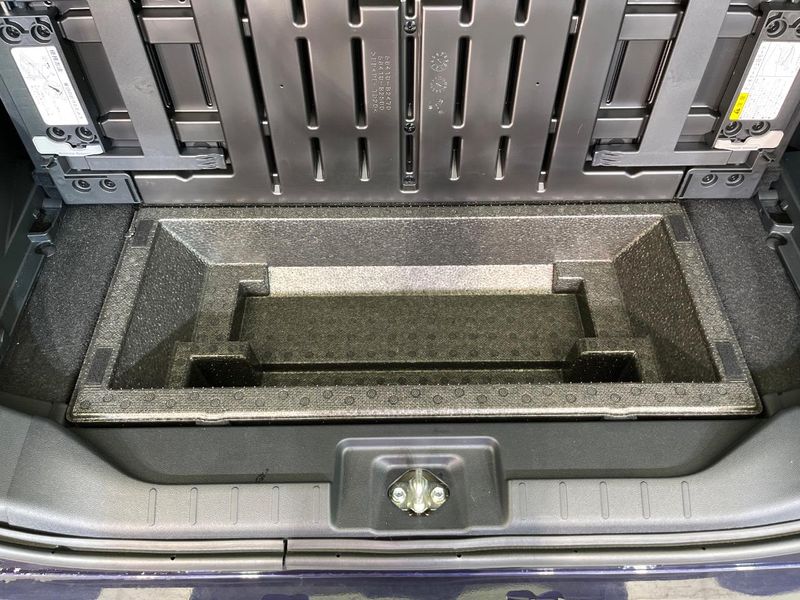 2025 Daihatsu Tanto 5BA-LA660S (UW-6a8e5995cf24f)[24]