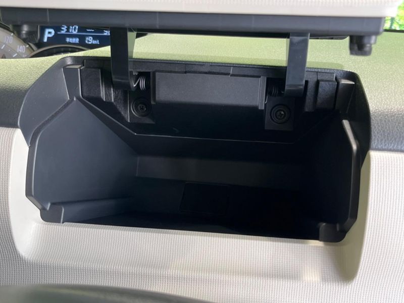2019 Daihatsu Move Canbus 5BA-LA800S (UW-6a8e599c62317)[24]