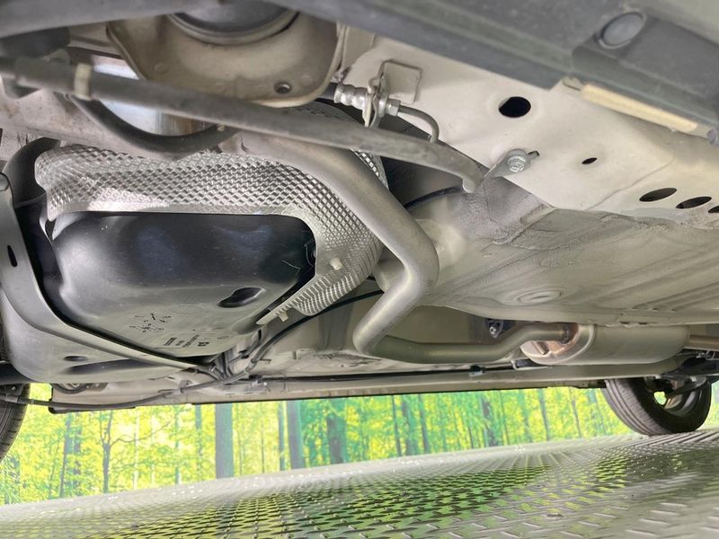 2020 Suzuki Hustler 5AA-MR92S (UW-6a8e5a1f6bd56)[24]