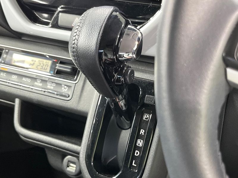 2021 Suzuki Hustler 5AA-MR92S (UW-6a8e5a205e822)[25]